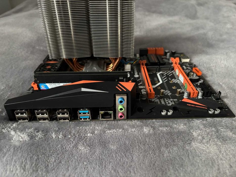 Комплект: Xeon E5-2680 v3 + Huananzhi X99-BD4 + 32GB DDR4