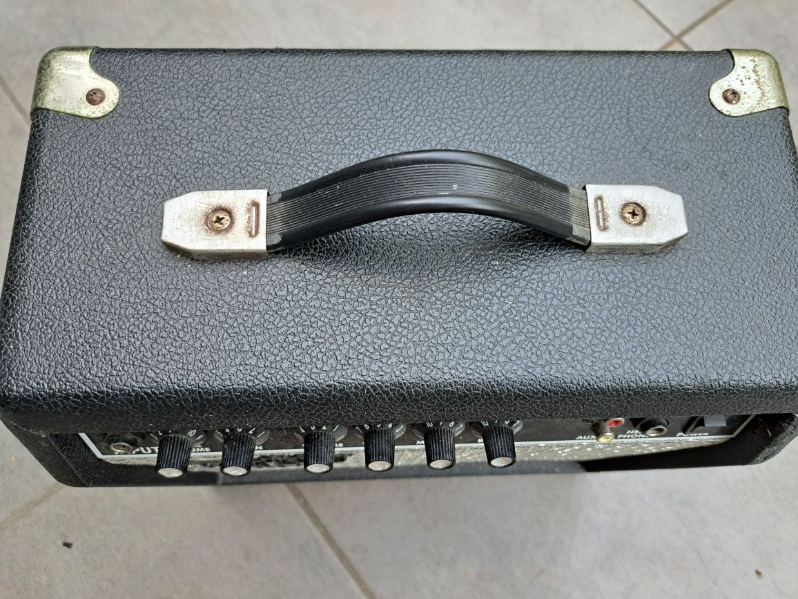 FENDER  F rontman 15 G