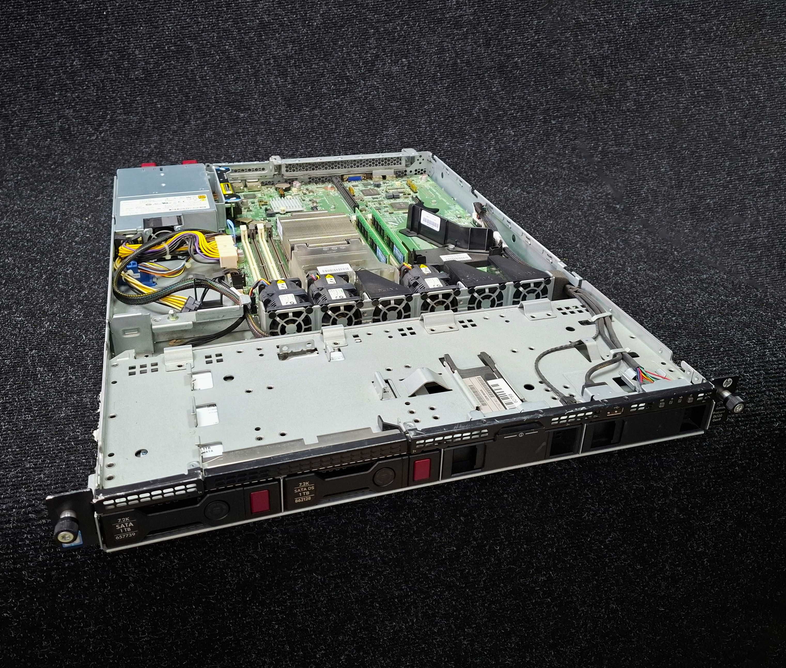 Cервер HP Proliant DL120 GEN9 LFF