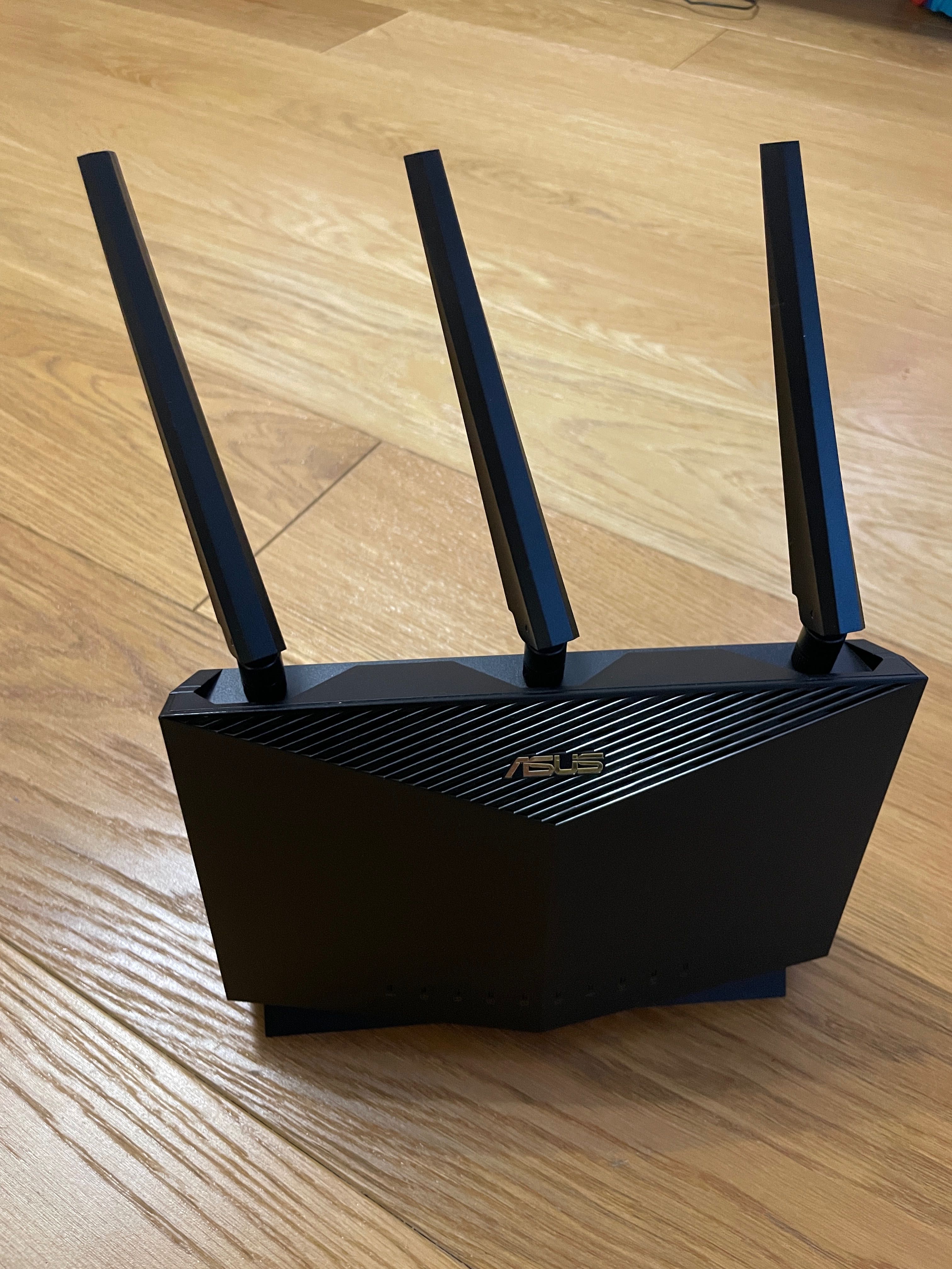 Router ASUS RT-AX86S WiFi 6 (AX5700)