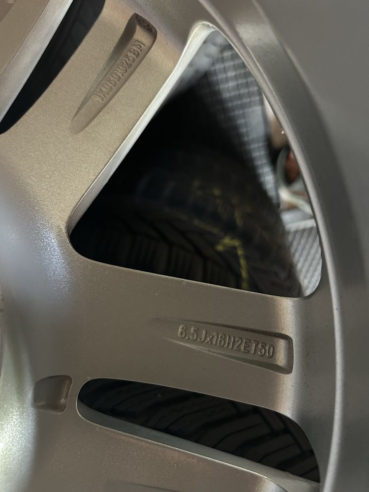 Оригінал диски з гумою Volkswagen 205/55 R16