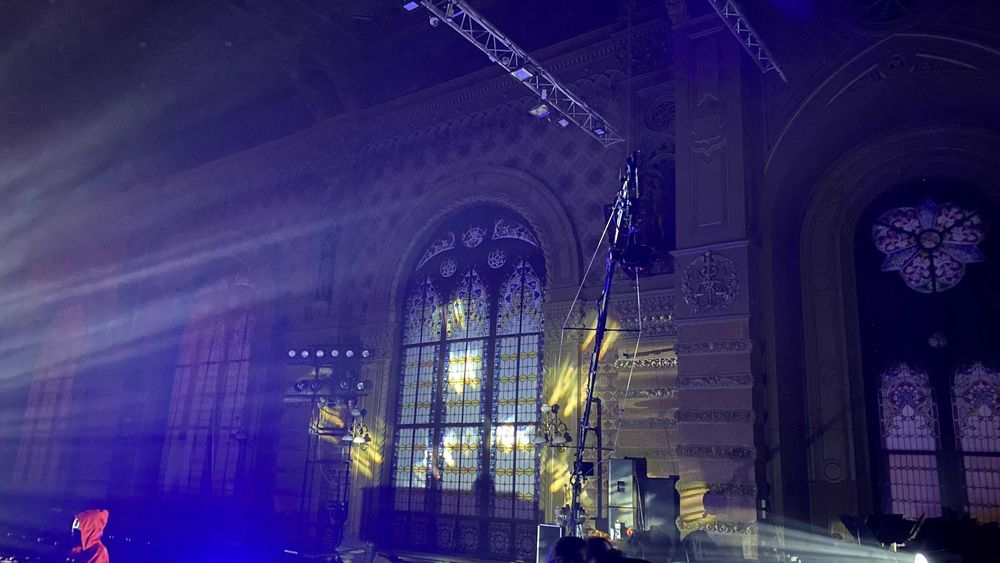 Аренда операторского крана с  оператором и камерой.