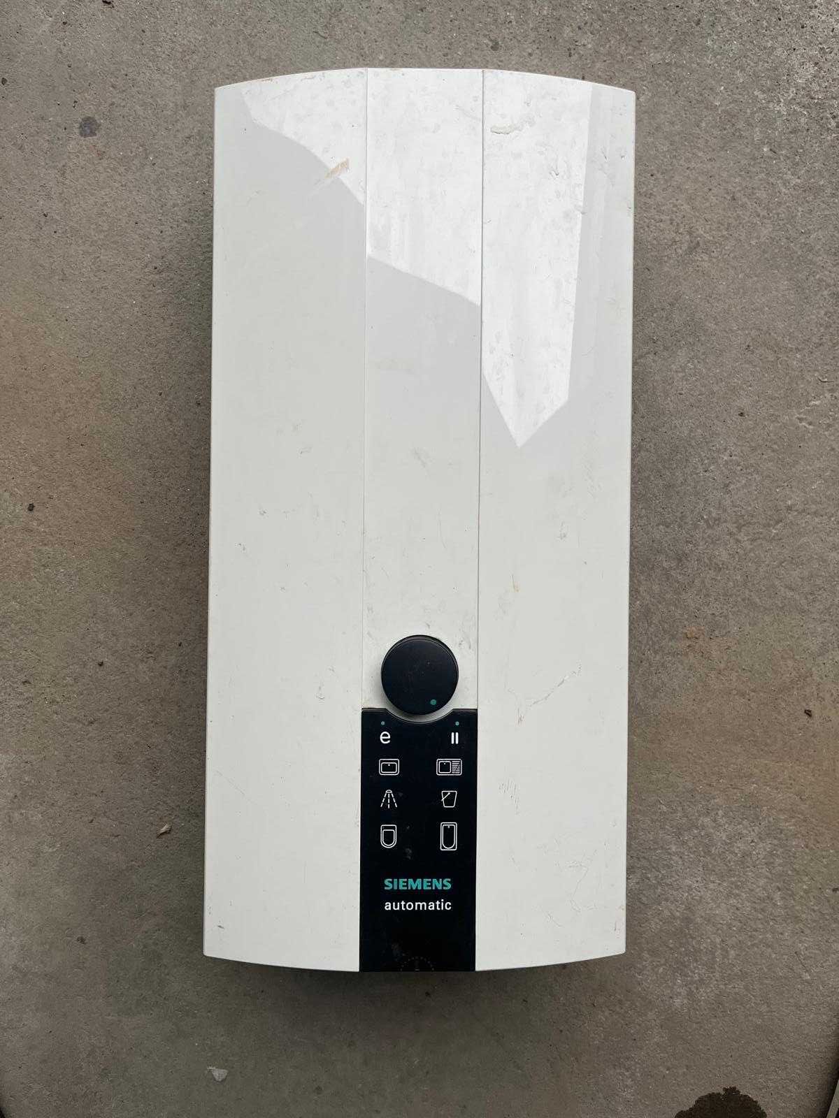 Podgrzewacz wody Siemens DH 12200  - uszkodzony, na części