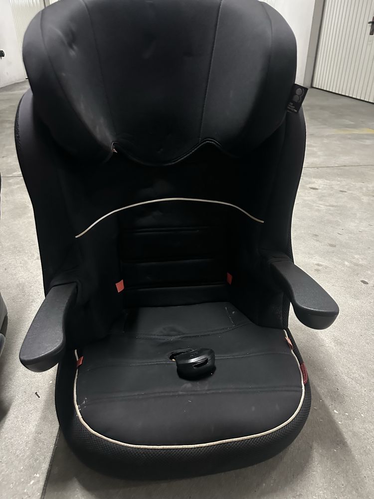 Cadeira auto de bebé