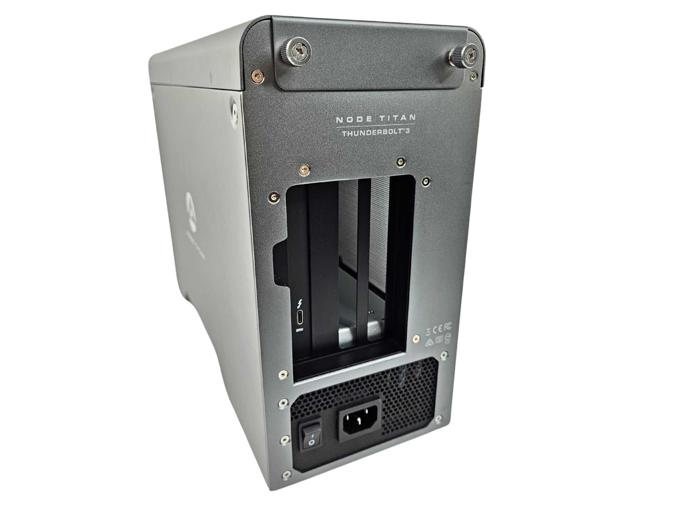 Ігровий адаптер (бокс для відеокарти) eGPU Akitio Node Titan