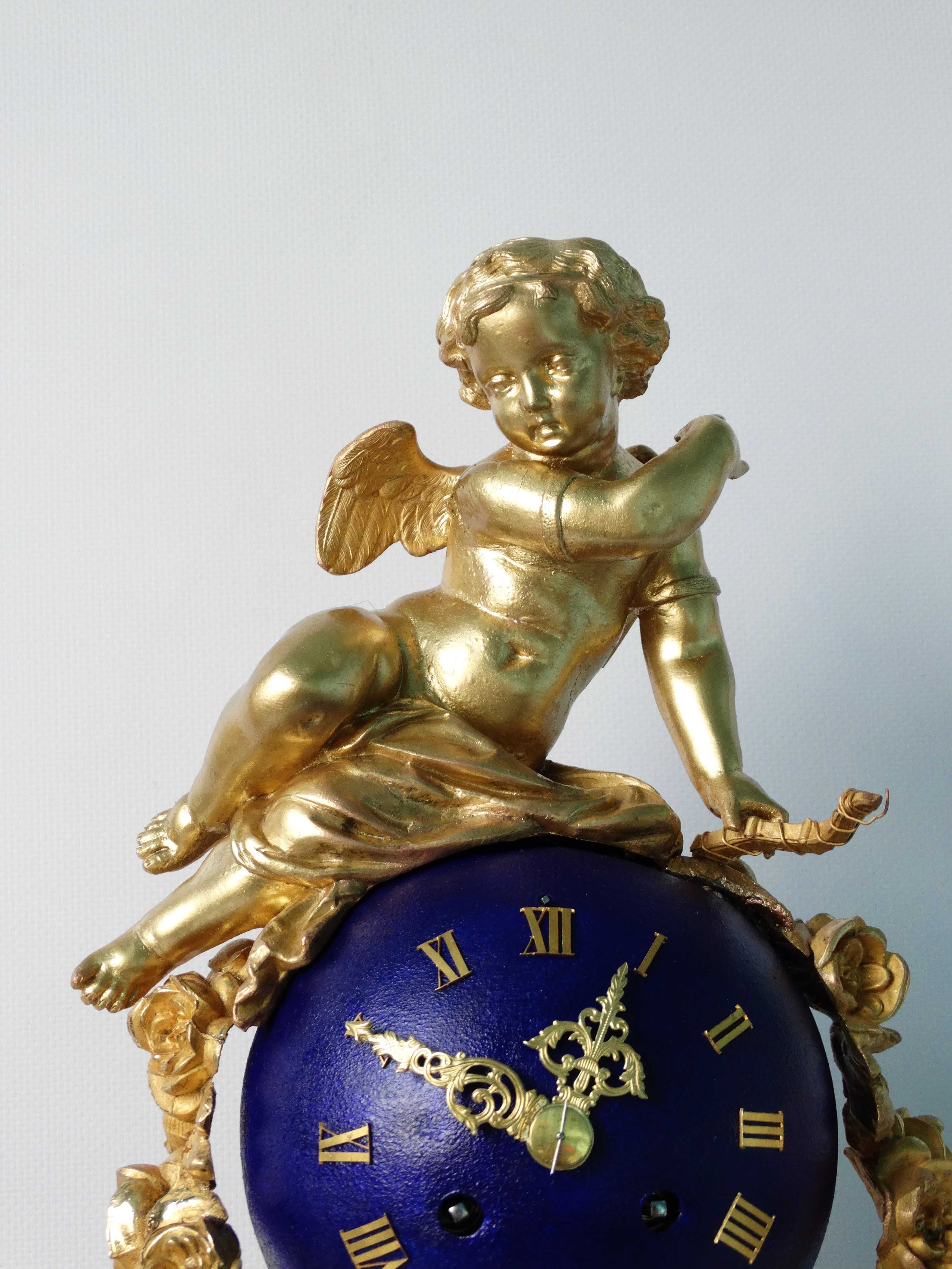 Бог любові Ерос на глобусі від Генрі Дассона XIX ст.каминные часы