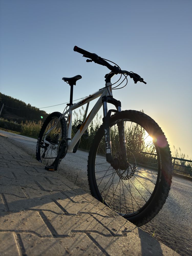 Bicicleta  Bs3  semi nova