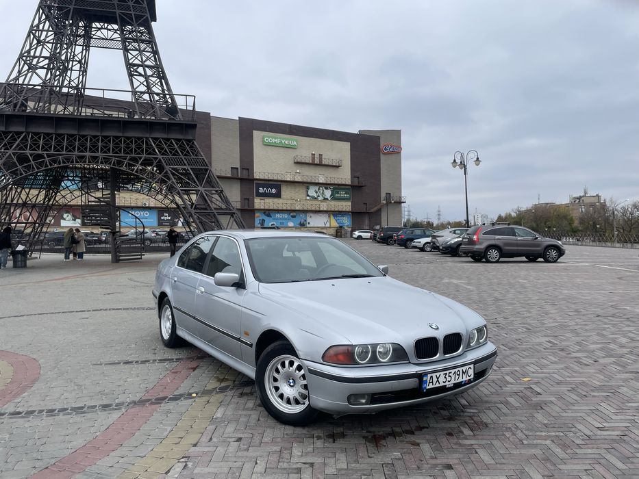BMW e39 523i автомат БМВ е39