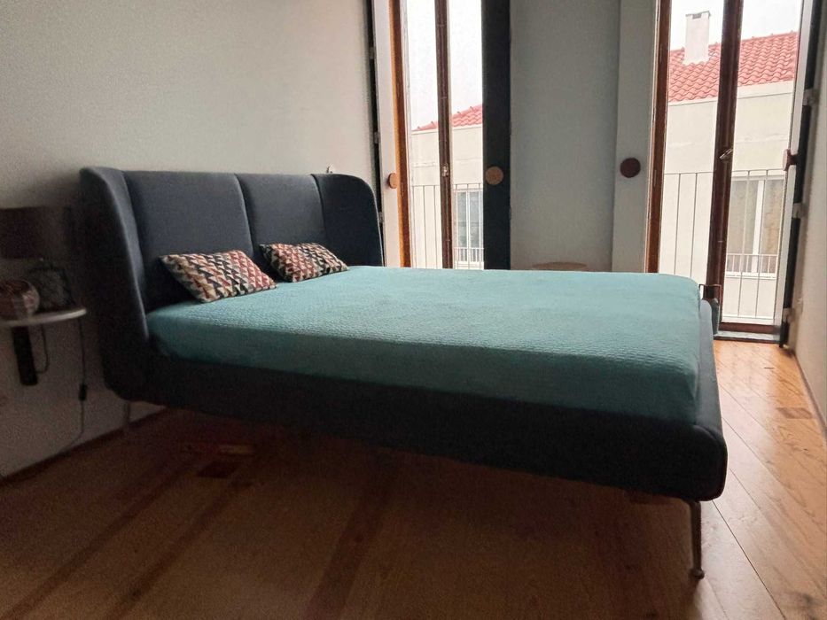 Cama Ikea Tufjord com estrado Lonset + Colchão Valevag