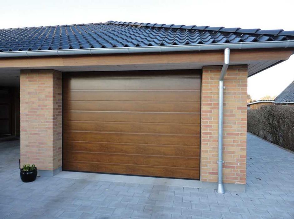 Brama garażowa segmentowa przemysłowa