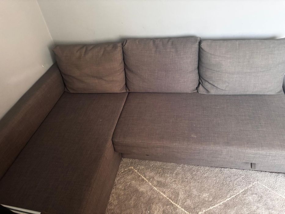 Narożnik rozkładany ikea z pojemnikiem na posciel