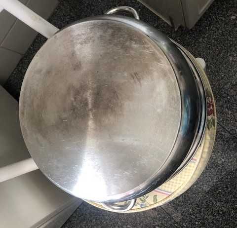 Tacho em aço inoxidável de grandes dimensões, fundo duplo