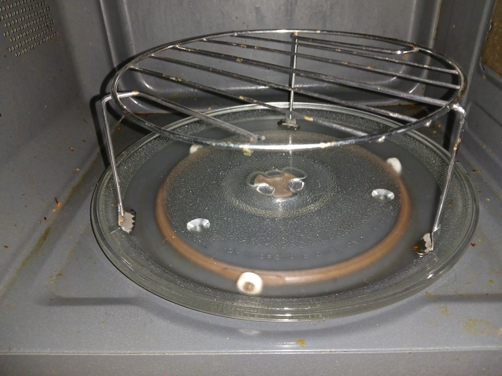 MIKROFALÓWKA, Kuchenka MIKROFALOWA z grillem kwarcowym ZELMER 1400 W