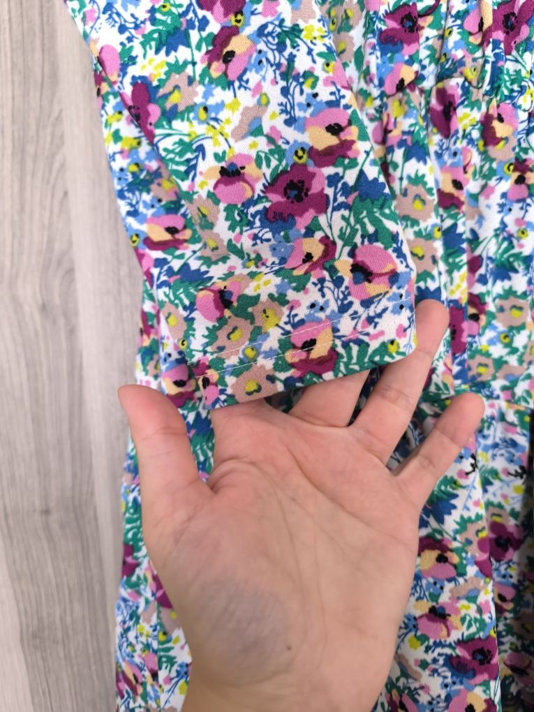 śliczna sukienka kwiaty floral print Reserved M L wesele Boho impreza