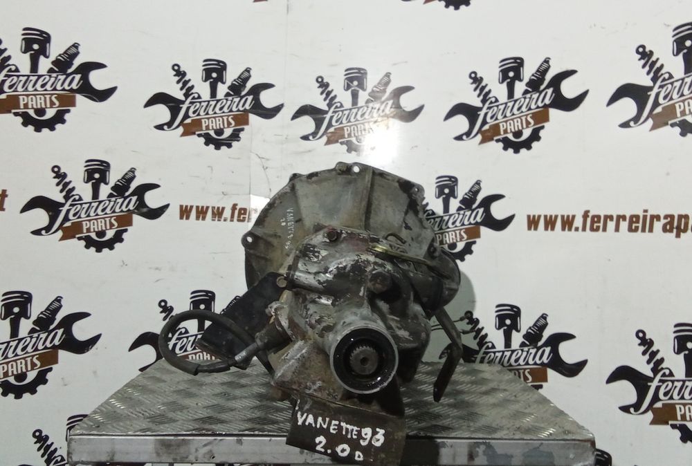 CAIXA DE VELOCIDADES NISSAN VANETTE 2.0 D