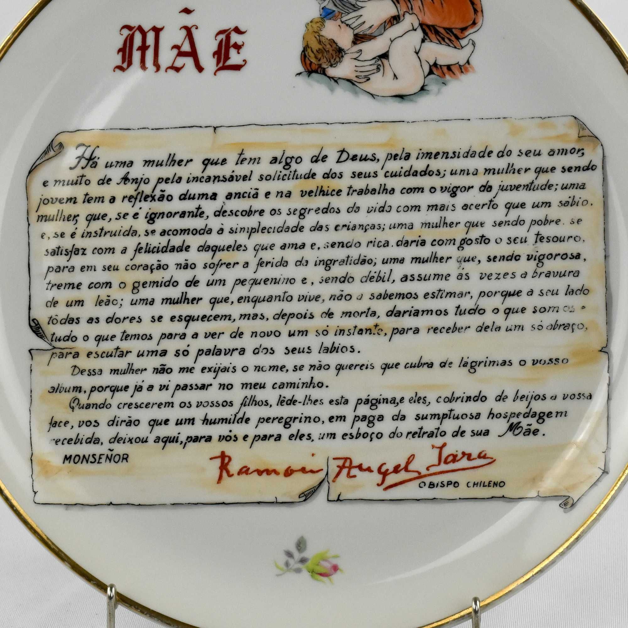Prato em porcelana Artibus dedicado à MÃE, Nº 4