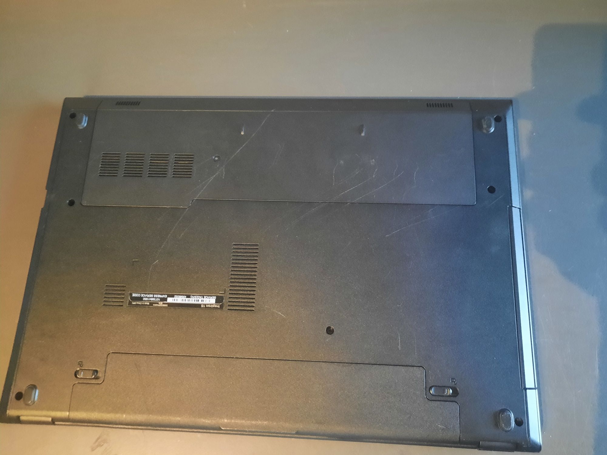 Laptop Samsung i5 4gb DDR3  320gb