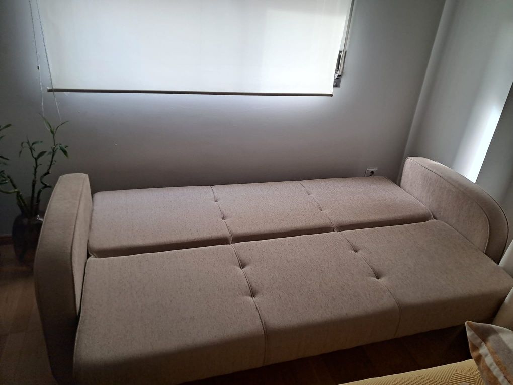 Sofá 3 lugares pouco uso