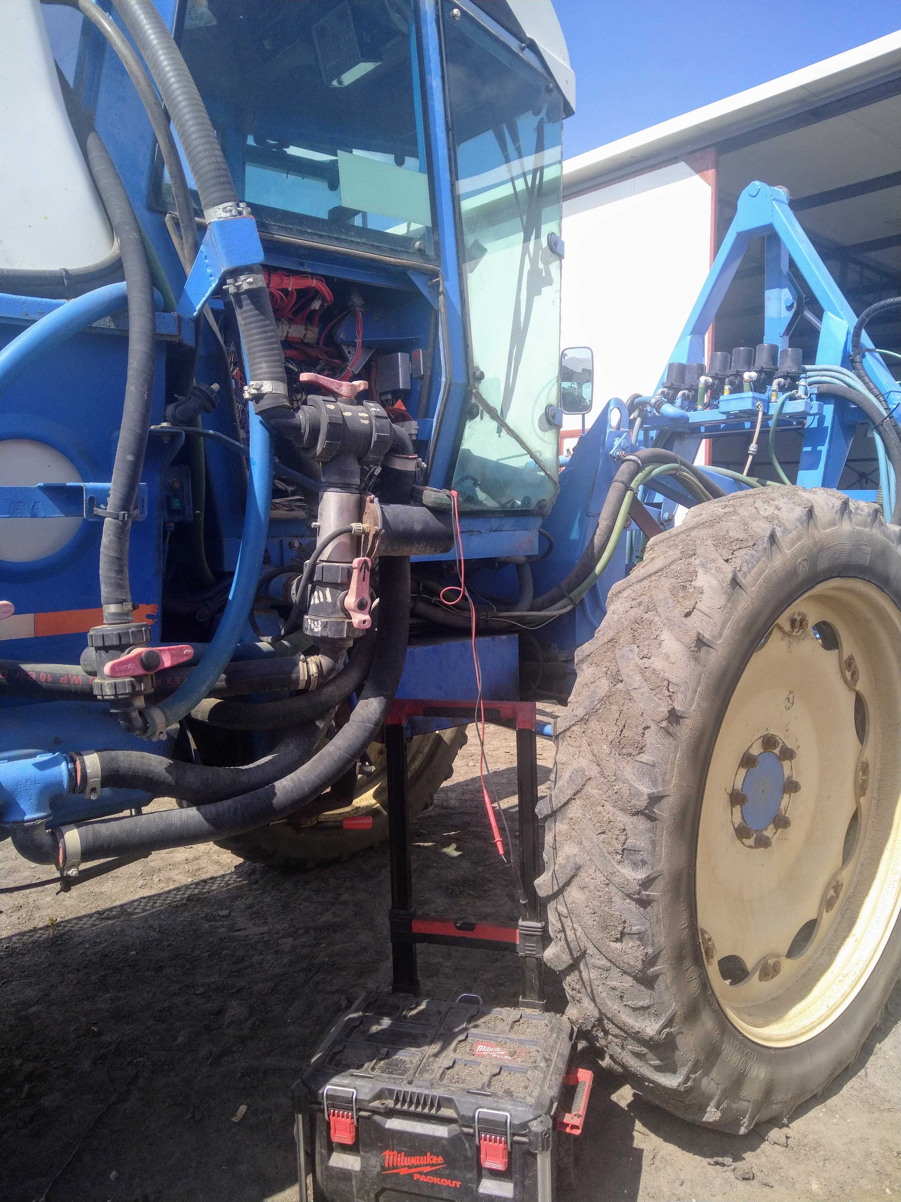 Naprawa pojazdów specjalistycznych 4VAC VACER Bucher Disab JCB