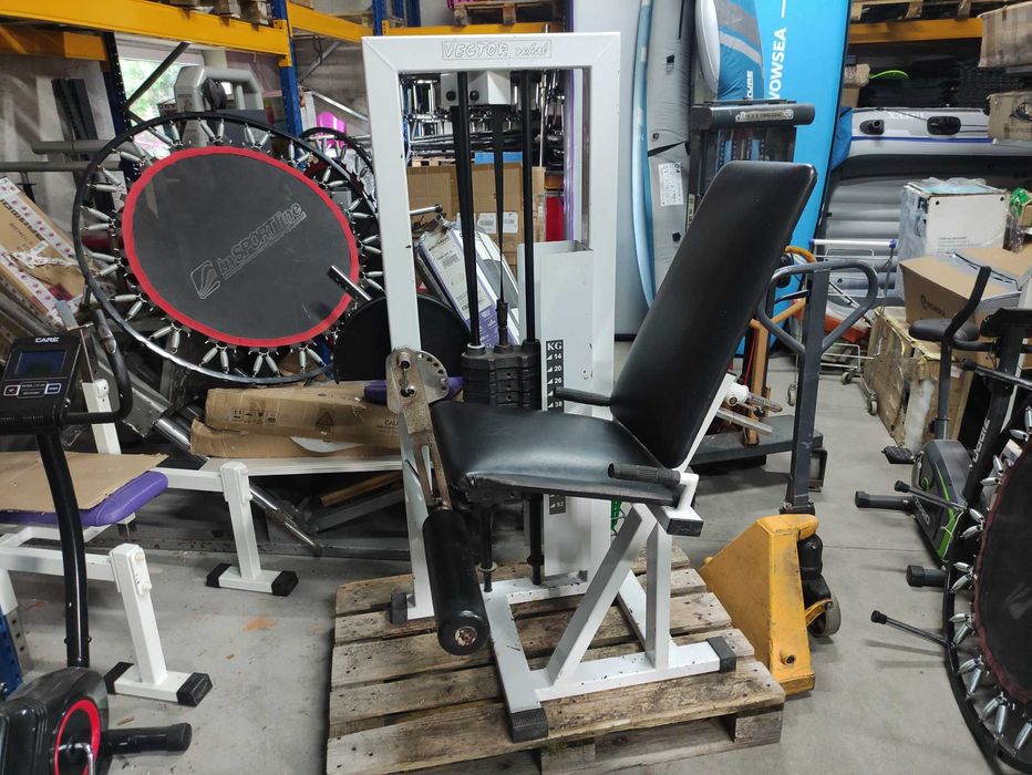 Maszyna Atlas na nogi Czworogłowy uda VECTOR jak HES OLYMP