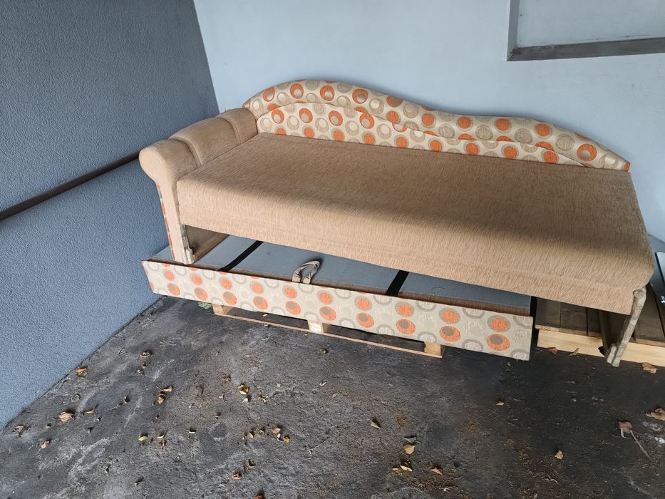 Meble kanapa rozkladana