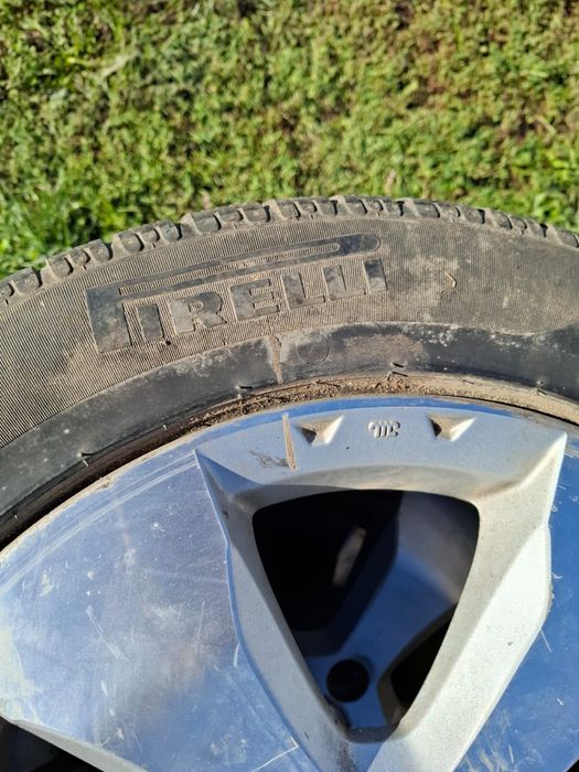Felgi aluminiowe 5x100, 17” z oponami zimowymi