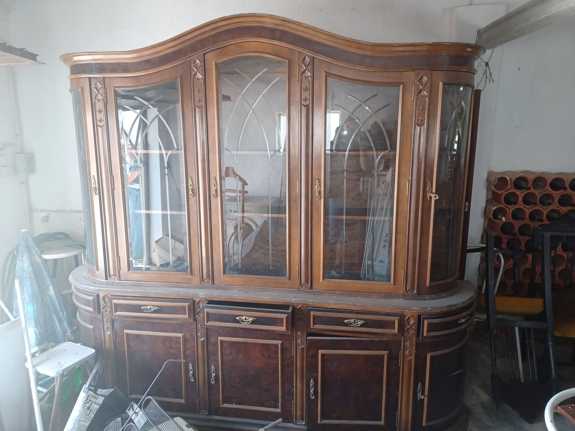 Móvel Sala + Mesa Sala + 6 Cadeiras