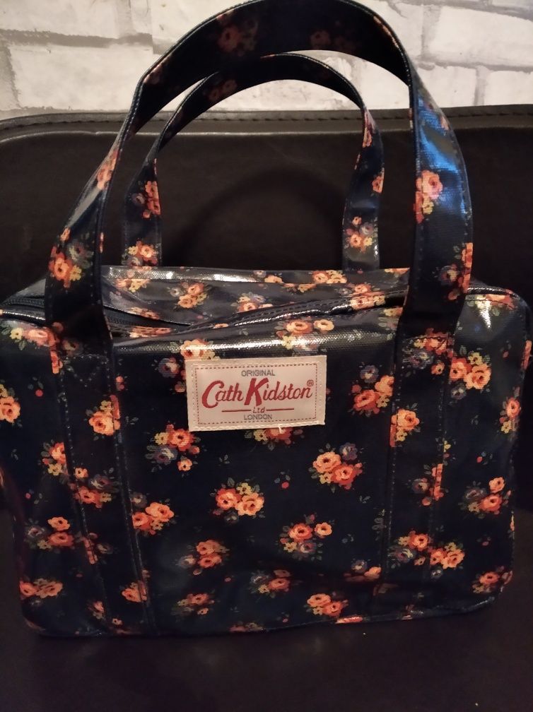 Torebka damska rozmiar A5 Cath Kidston