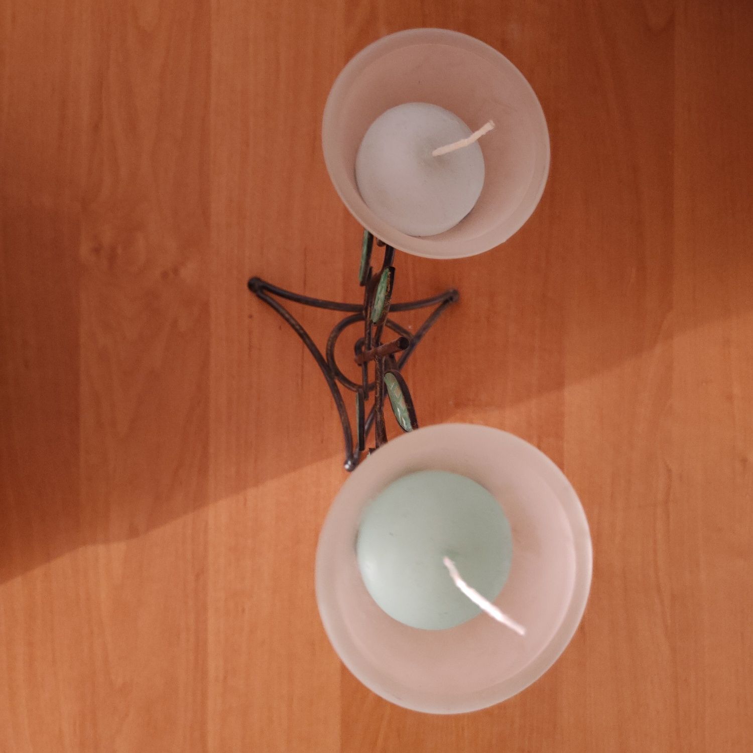 Świecznik na dwie świeczki
