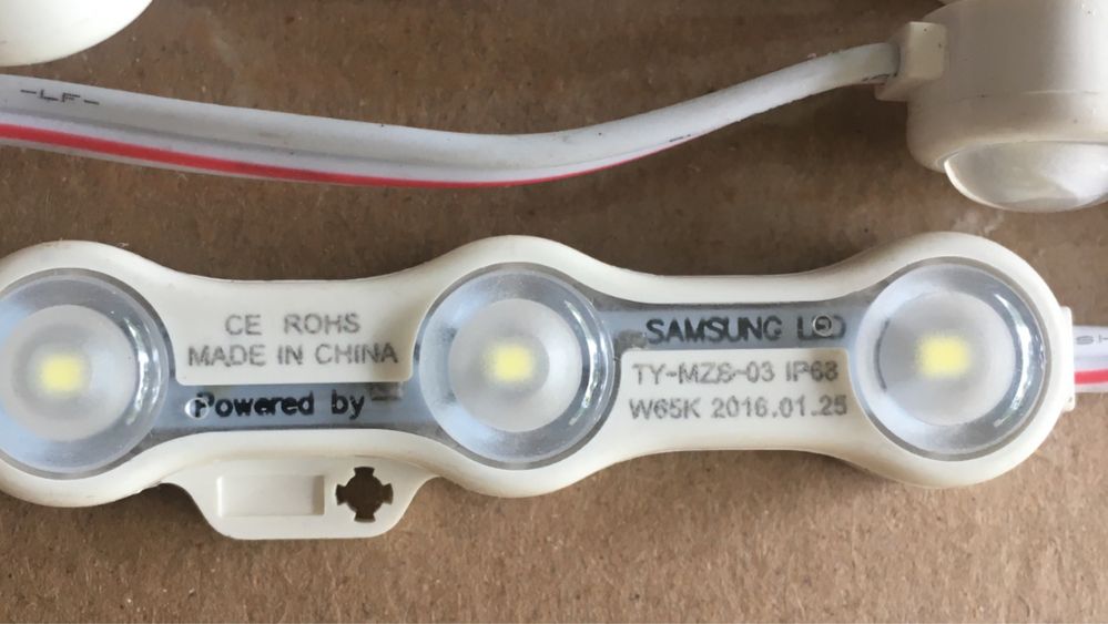 Moduly LED Samsung z zasilaczem Mean Well
