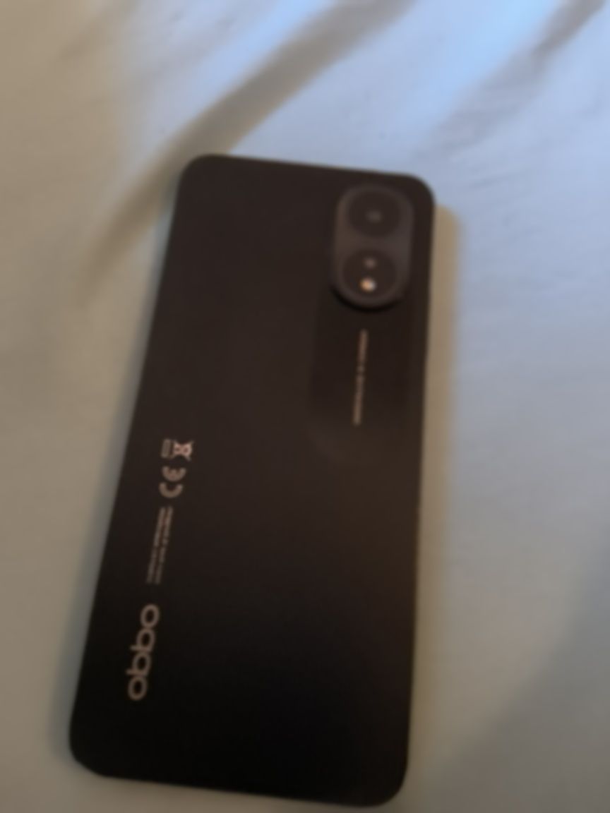 OPPO A18   ler descrição!