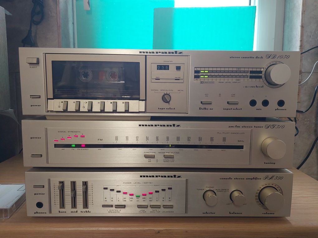 Wieża audio Marantz z lat 80 tych.