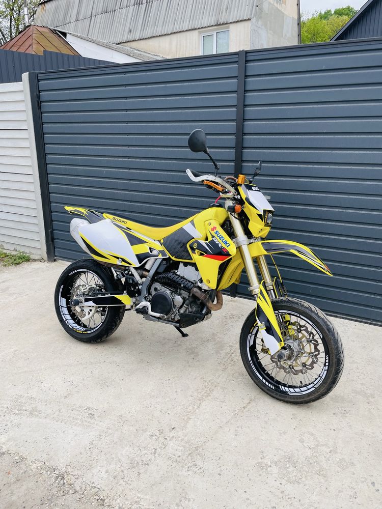 Suzuki DRZ 400 SM