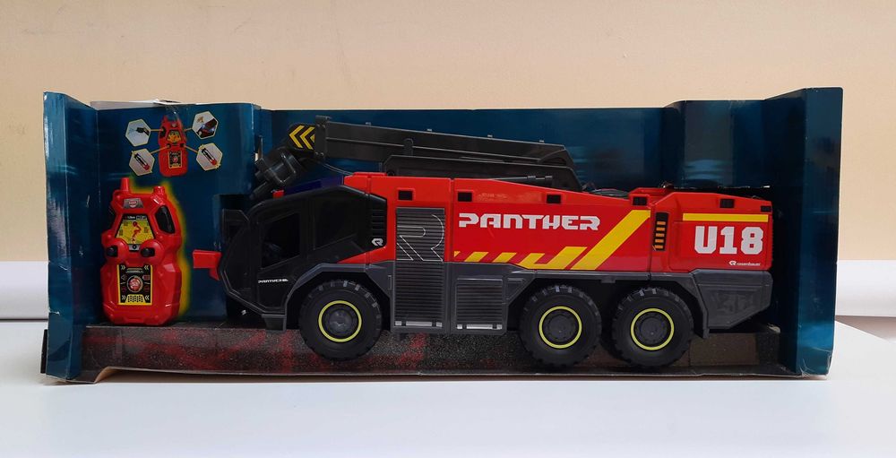 DICKIE Lotniskowa Straż Pożarna Zdalnie sterowany wóz [M]