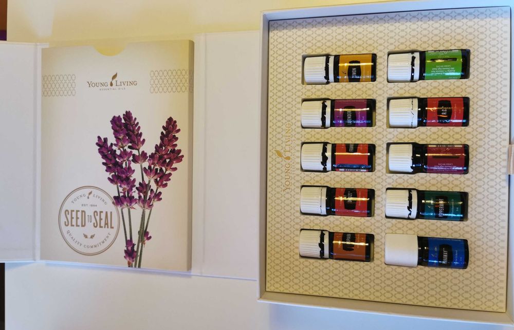 Young Living - Kit Inicial Dewdrop + difusor + 12 óleos essenciais
