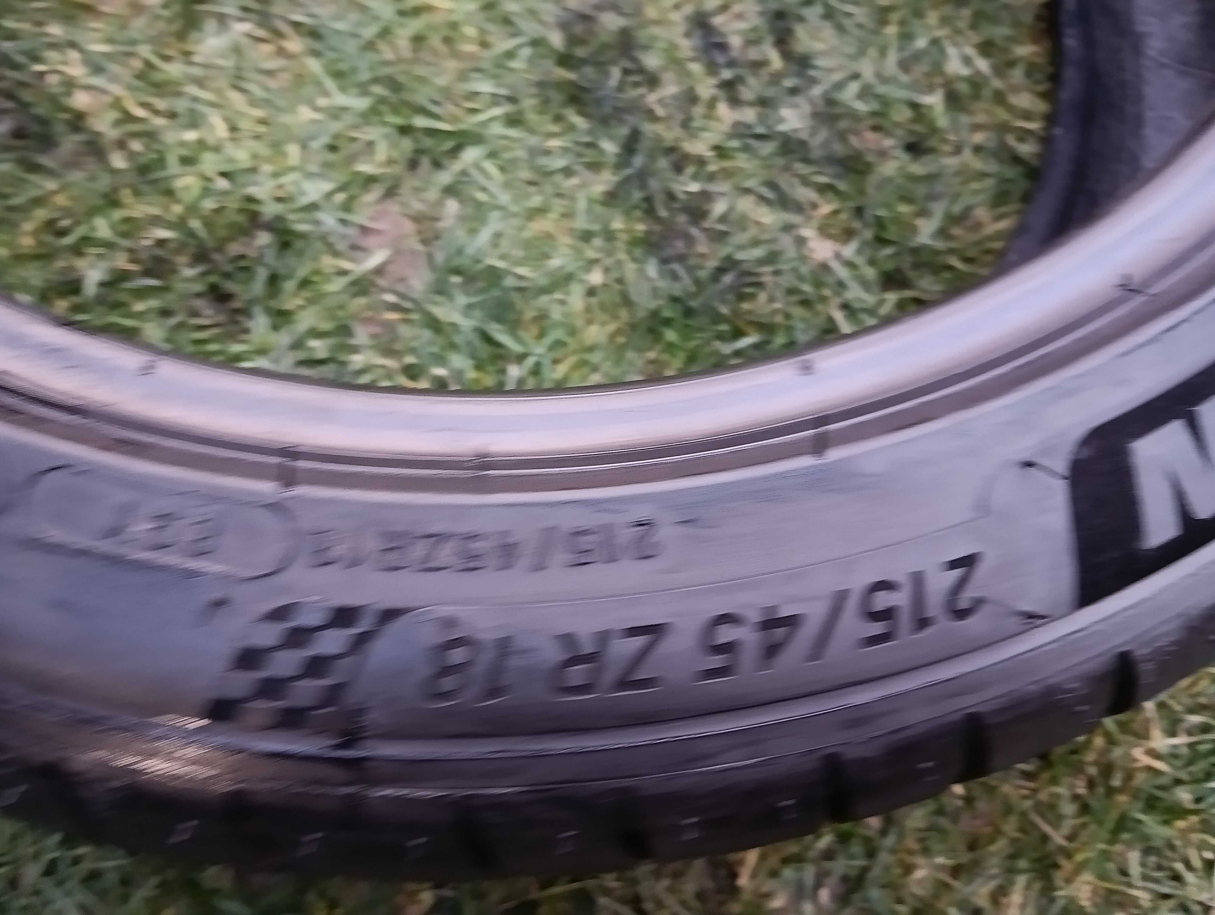 opony 215/45/18 Michelin Pilot Sport 4 4 sztuki 7.5mm 2020