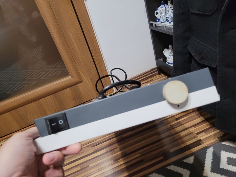 ścienny grzejnik konwekcyjny, 1500W, wystarczająco wydajny, cienki grz