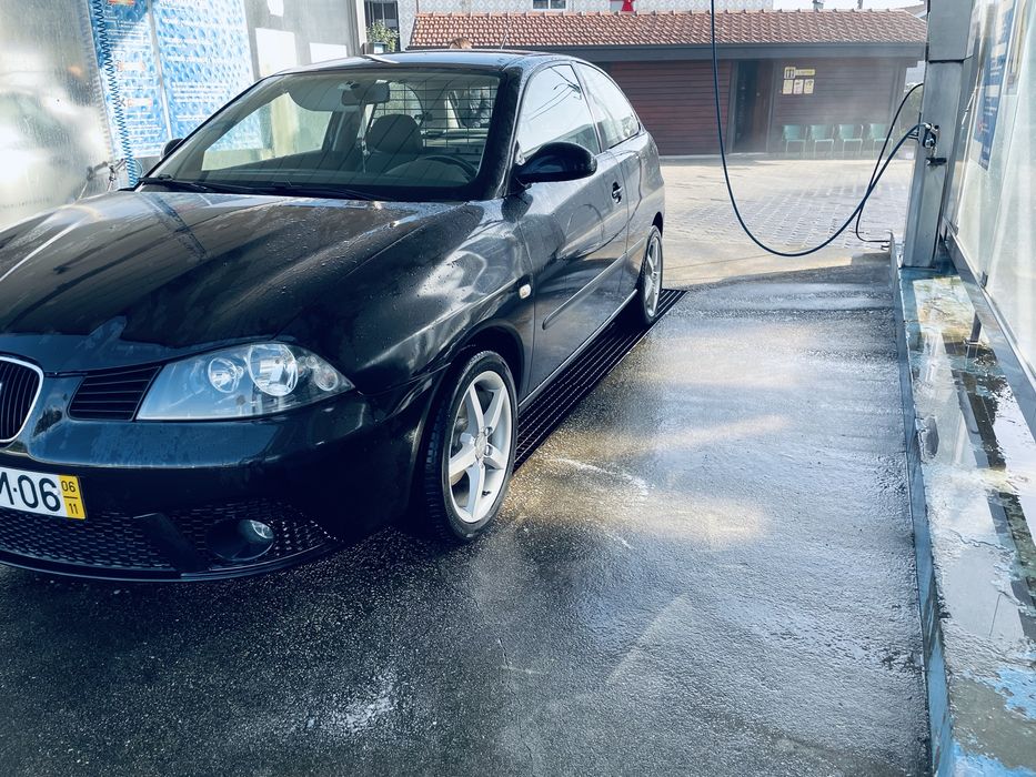 Seat ibiza 1.9tdi 100cv com 122mil km (aceito retoma carro 5 lugares)