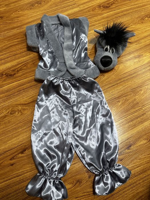 Новорічний костюм в оренду вовка на 3,4,5 років