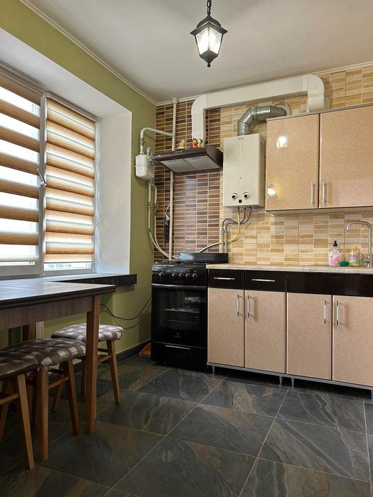 Продається двокімнатна квартира в Корабельному вул.Остапа Вишні S1