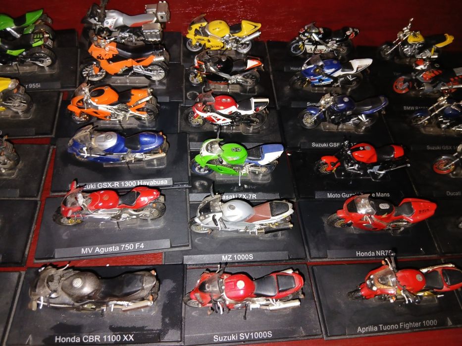 34 grande moto por  6,50 € cada