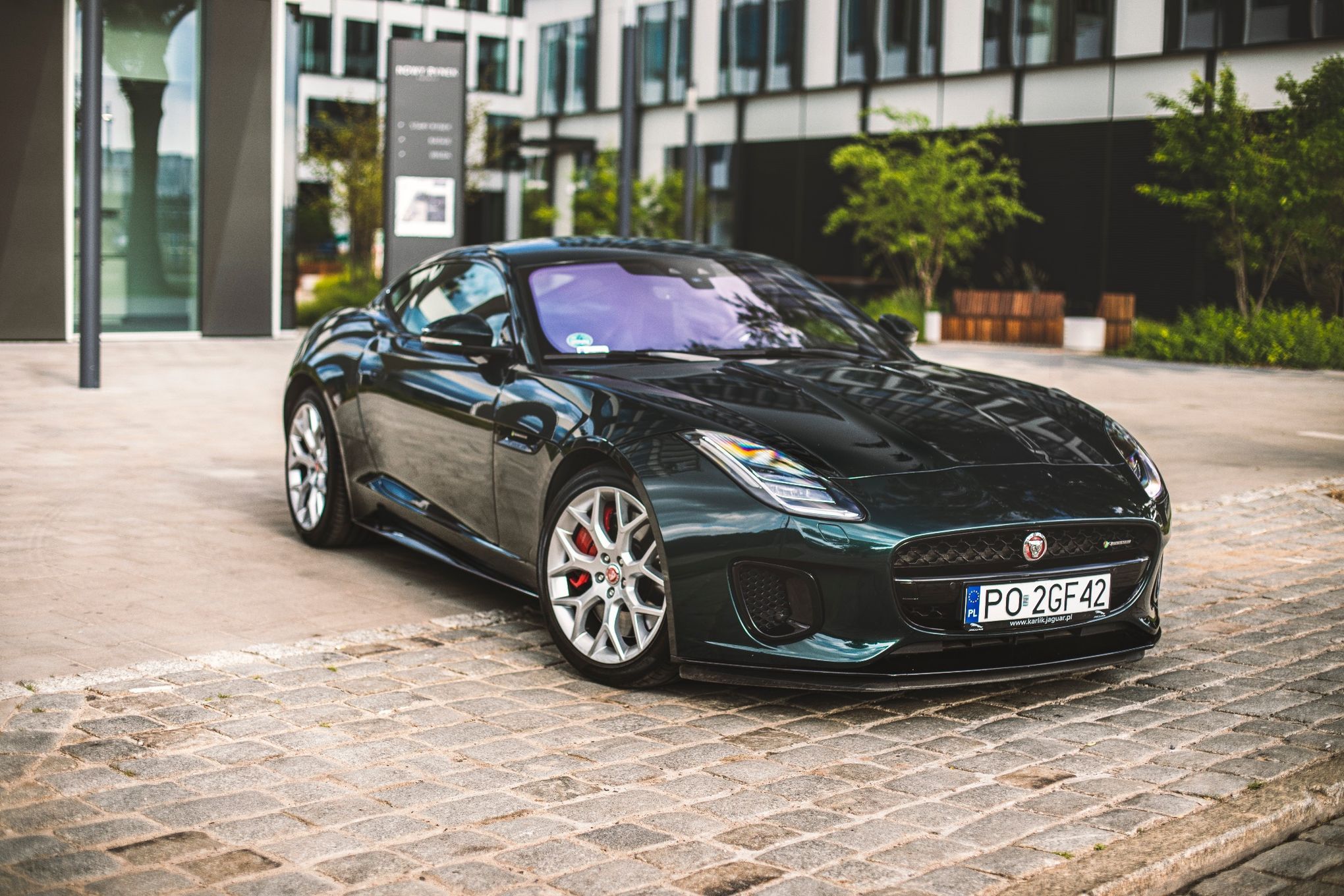 Jaguar F-Type Jaguar F-Type – zielona strzała, która łamie serca