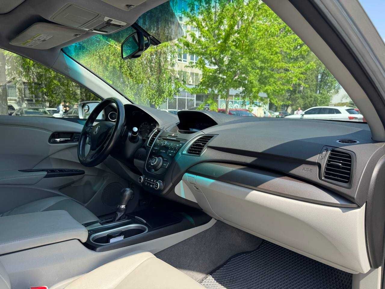 Продам Акура RDX 2017 с ГБО