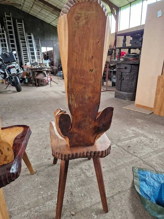 Krzesła,krzesło drewniane rękodzieło w stylu góralskim