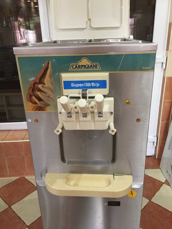 Automat ,maszyna do lodów włoskich Carpigiani super 39/ bp