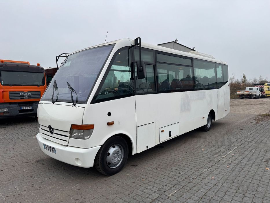 Mercedes-Benz Mediano Vario KLIMA Thermoking z Wojska