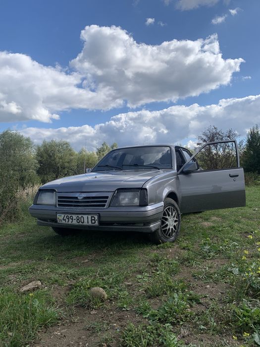 Opel ascona 1988
