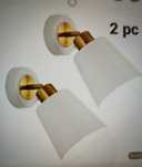 2 apliques brancos com dourado