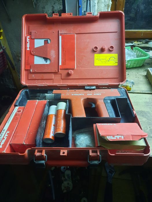 Gwoździarka Hilti