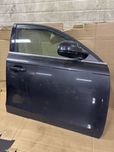 Audi a4 b8 drzwi prawy przód kompletne LZ7L w kolor